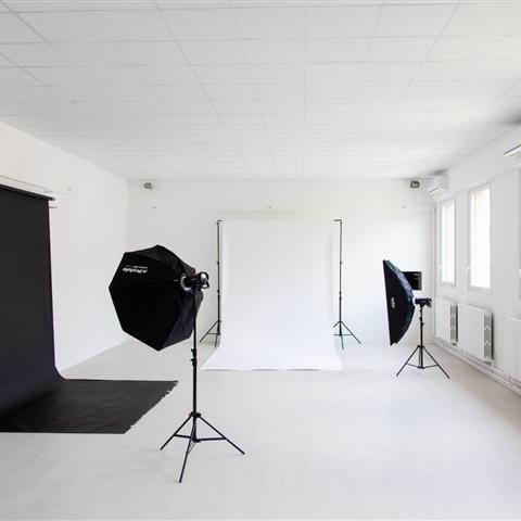 rev studio milano studio fotografico a noleggio