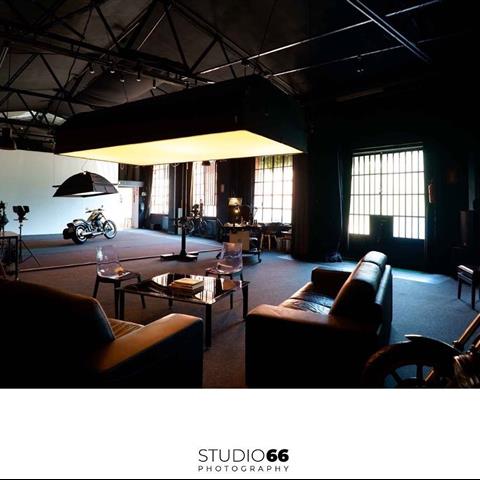 studio66 studio fotografico con limbo a noleggio milano